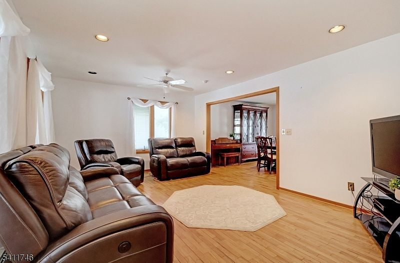 174 Crescent Rd Florham Park, NJ 07932 - Thumbnail 5