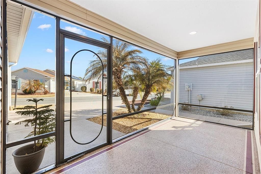 2610 Lindewood St The Villages, FL 32163 - Thumbnail 5