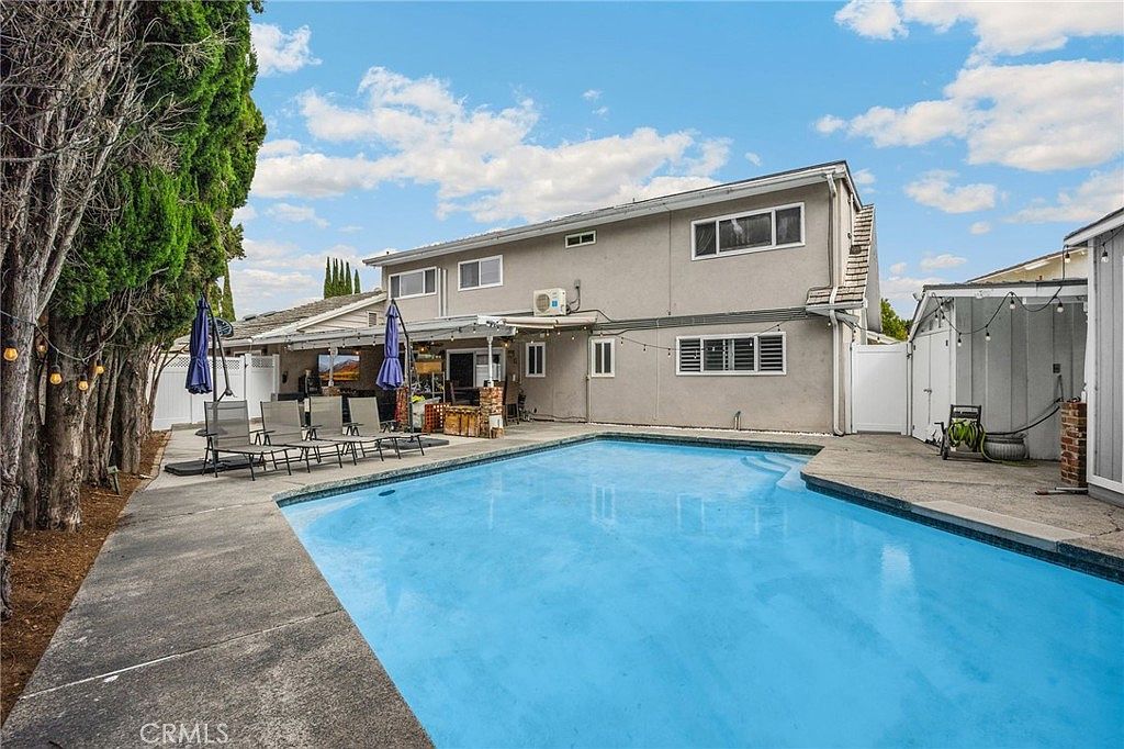 325 Delphia Ave Brea, CA 92821 - Thumbnail 5