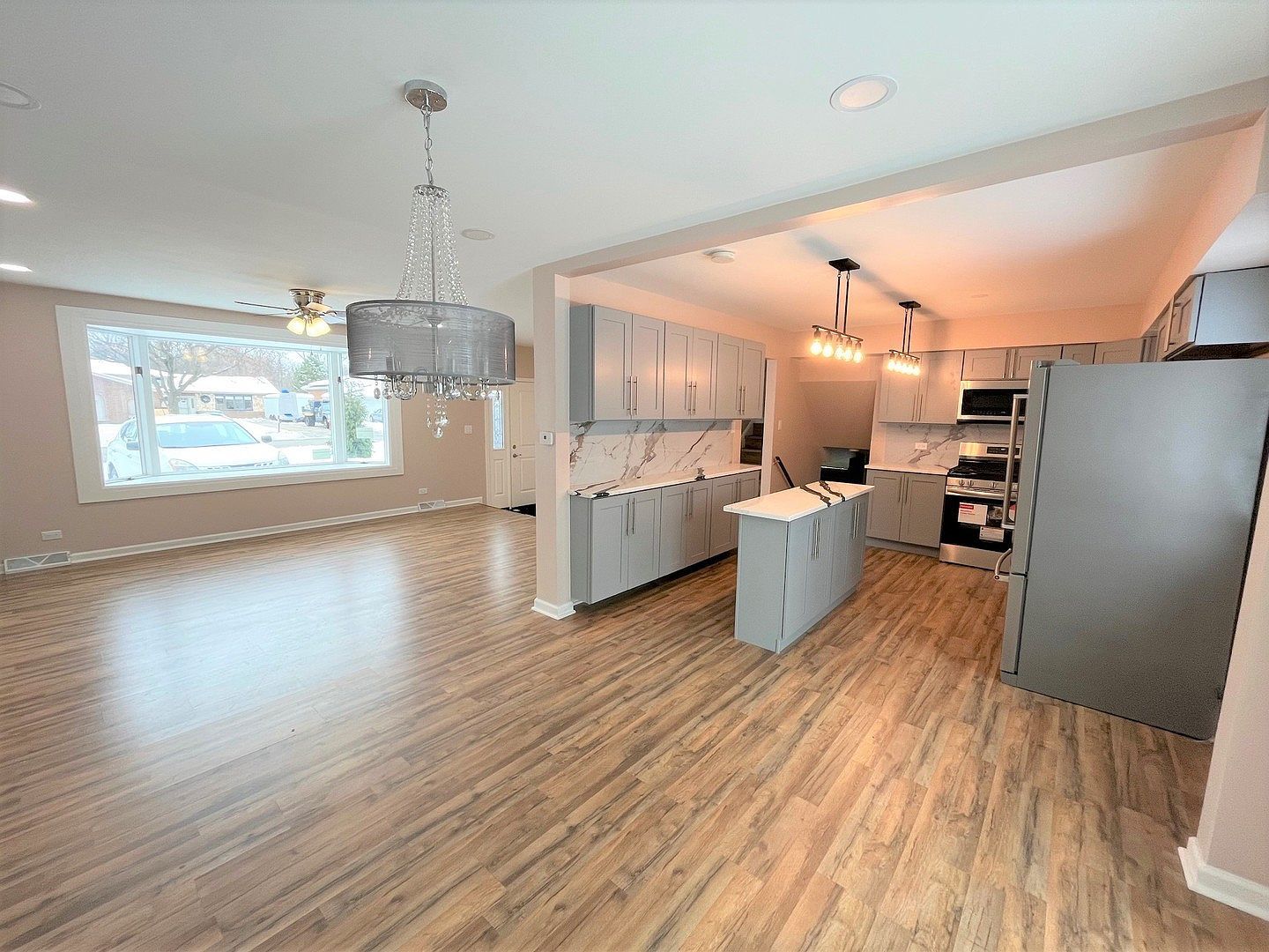 525 S Cherry St Itasca, IL 60143 - Thumbnail 5