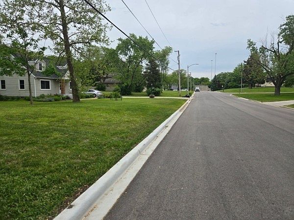 7001 Sunset Ave Countryside, IL 60525 - Thumbnail 5