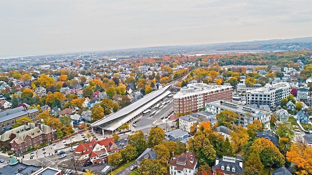 77 Bailey St Dorchester, MA 02124 - Thumbnail 5