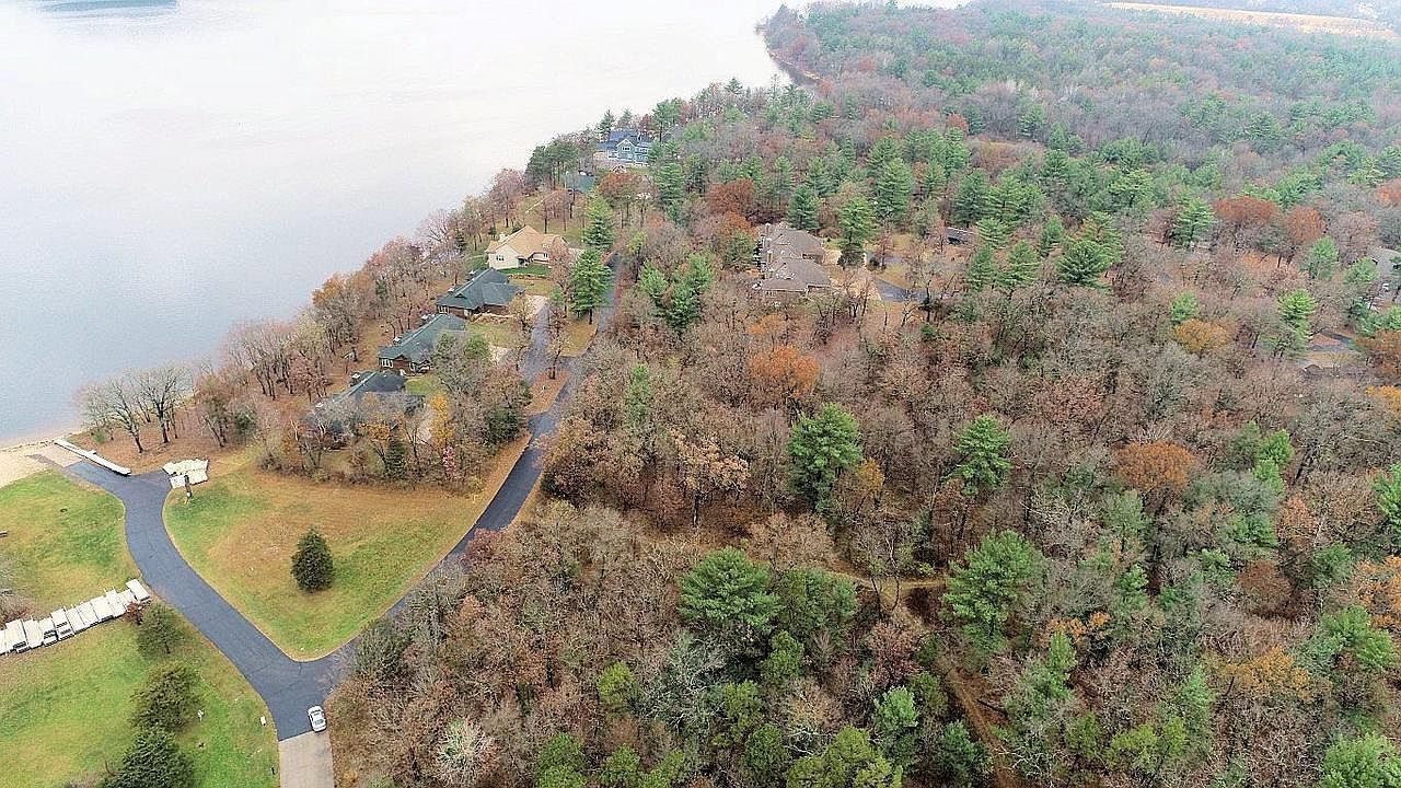 3-4 Greenway Crossing Pvt BUILDING 20 Wisconsin Dells, WI 53965 - Thumbnail 5