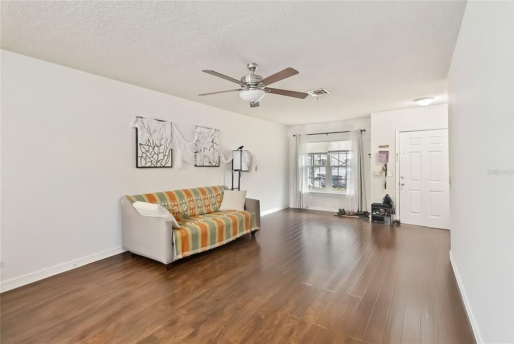 6566 Swissco Dr APT 417 Orlando, FL 32822 - Thumbnail 5