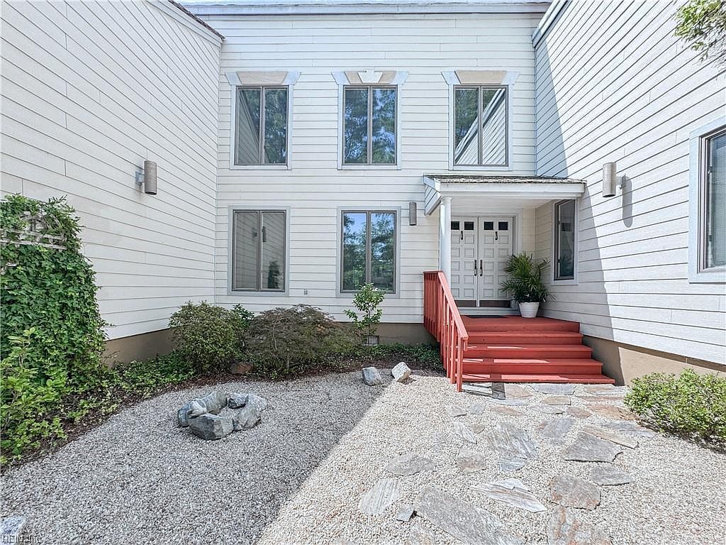 557 Susan Constant Dr Virginia Beach, VA 23451 - Thumbnail 5