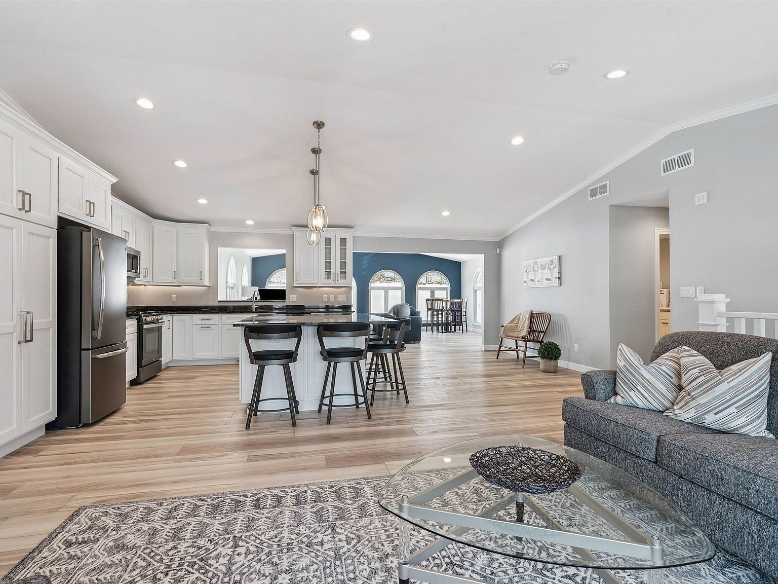 2739 Balboa Dr Dubuque, IA 52001 - Thumbnail 5