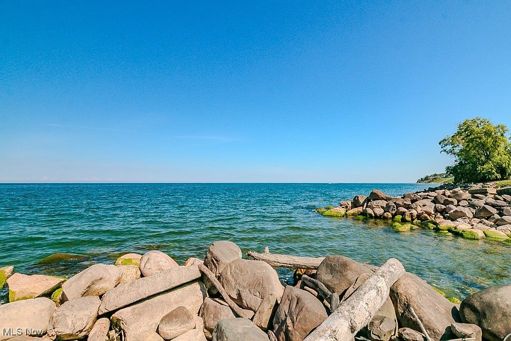 1006 Robinhood Ave Painesville, OH 44077 - Thumbnail 5