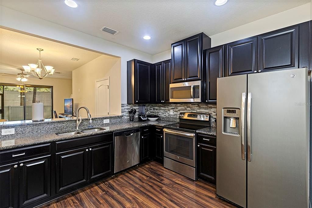 5148 Bay Isle Cir Clearwater, FL 33760 - Thumbnail 5