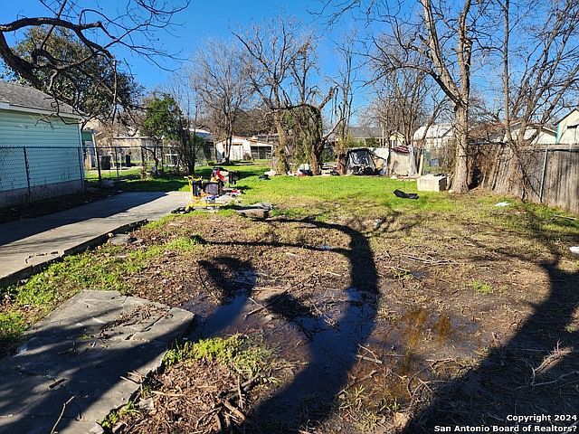 511 S Calaveras San Antonio, TX 78207 | Land/Lot