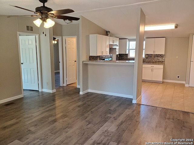 22731 Hickory Shadow Elmendorf, TX 78112 - Thumbnail 5