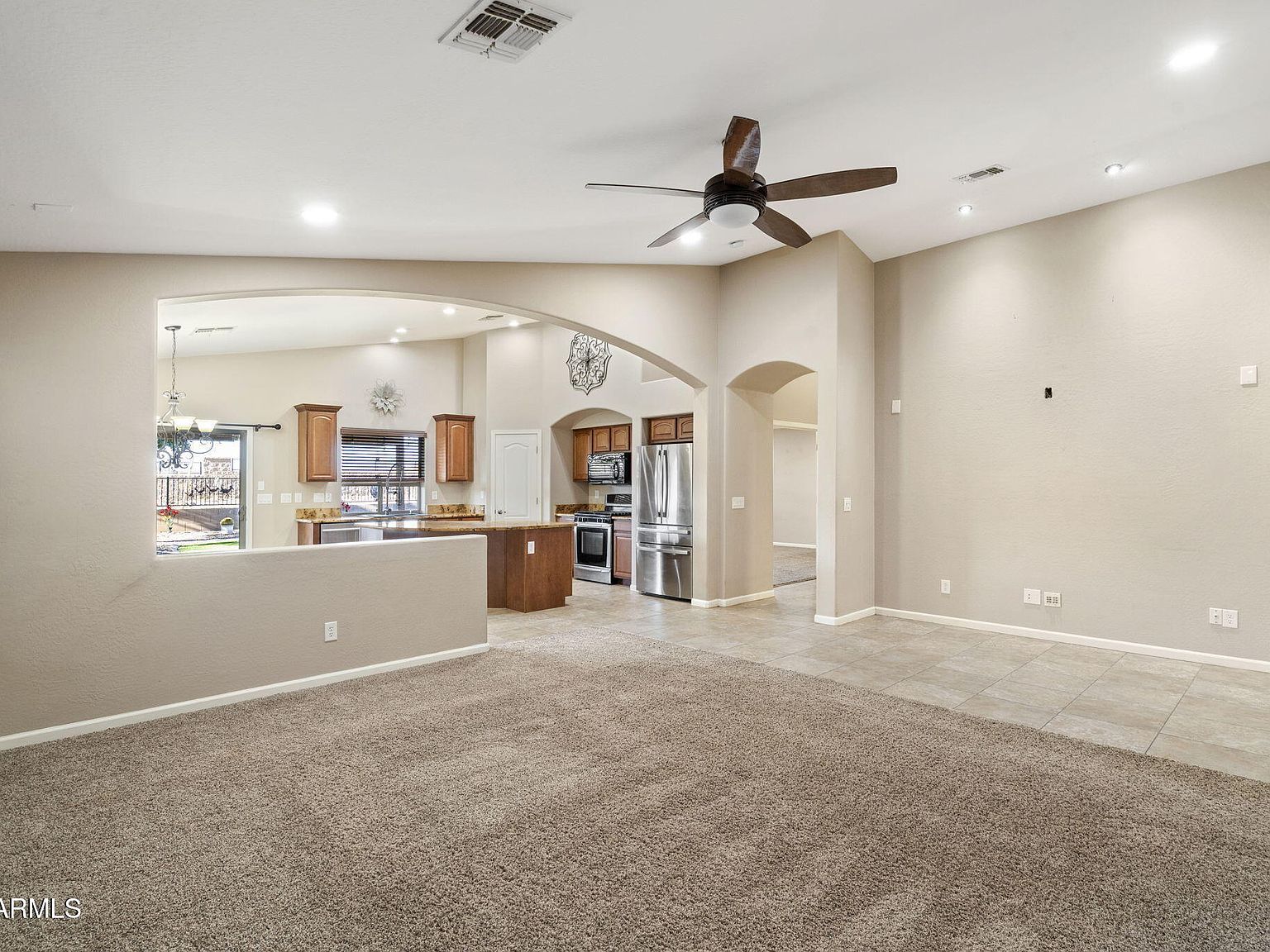 2934 E Quiet Hollow Ln Phoenix, AZ 85024 - Thumbnail 5