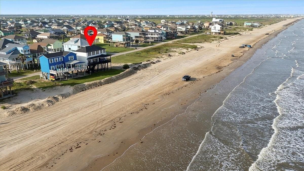 1326 Emerald Dr Crystal Beach, TX 77650 - Thumbnail 5