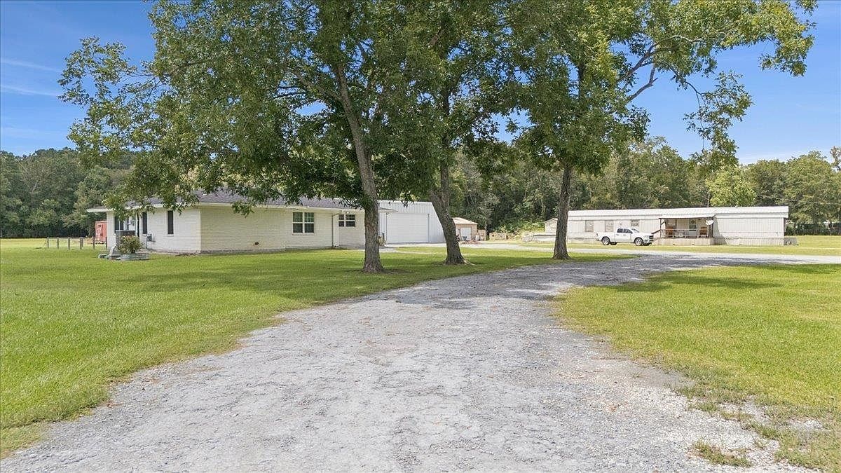 379 Rose Ln Orange, TX 77632 - Thumbnail 5