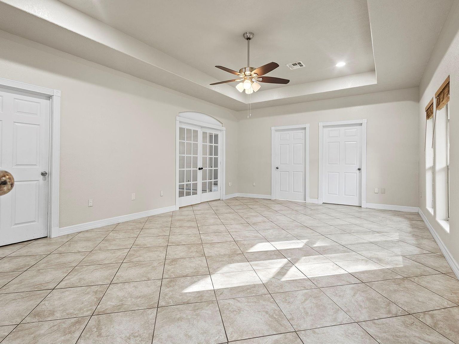 620 Easterwood St Vidor, TX 77662 - Thumbnail 5