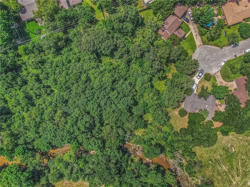 3814 Valley Oaks Dr Bryan, TX 77802 - Thumbnail 5