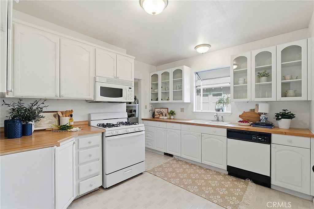 363 E 1st Ave Chico, CA 95926 - Thumbnail 5