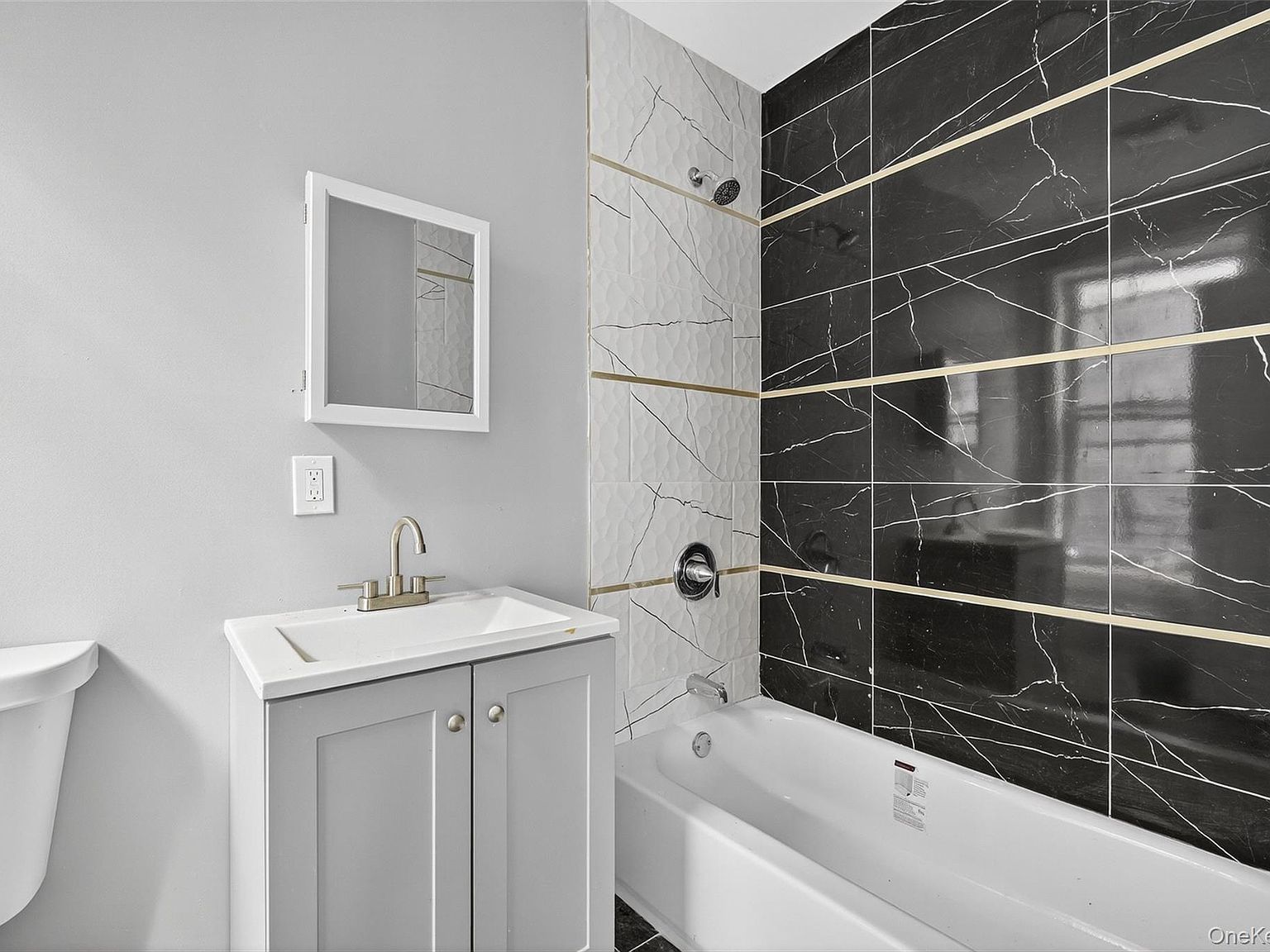 12 Liberty St Newburgh, NY 12550 - Thumbnail 5