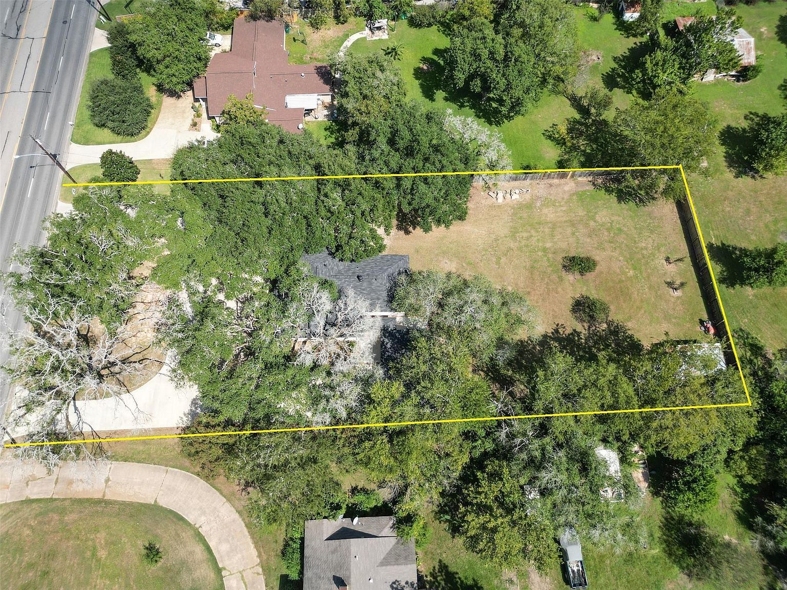 1414 E Main St Madisonville, TX 77864 - Thumbnail 5