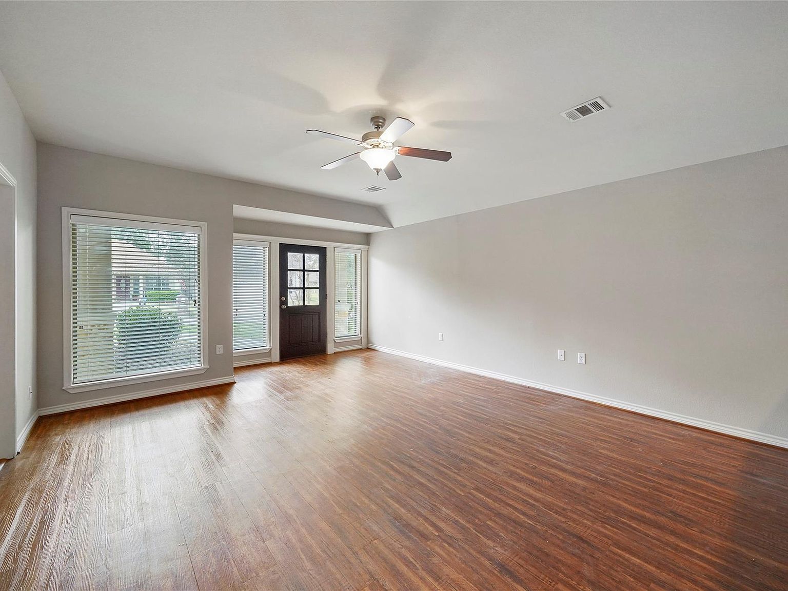 14876 Cetus Ct Willis, TX 77318 - Thumbnail 5