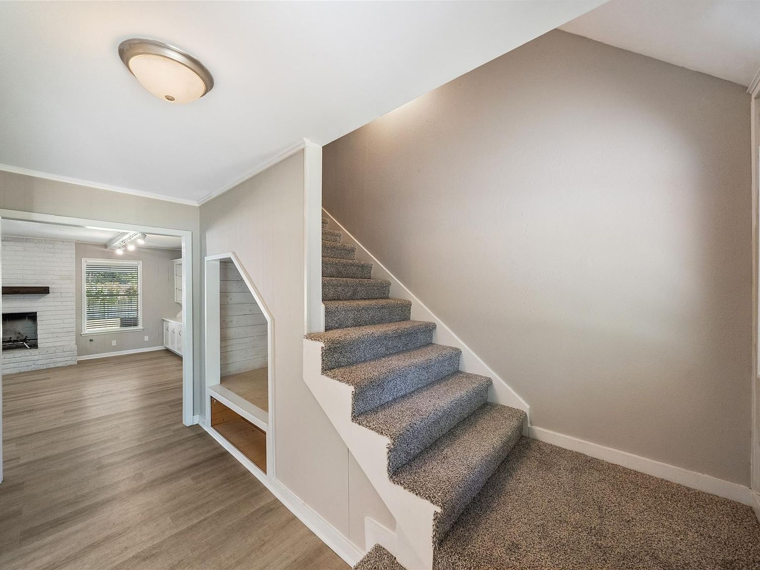 499 Mississippi Park Conroe, TX 77302 - Thumbnail 5