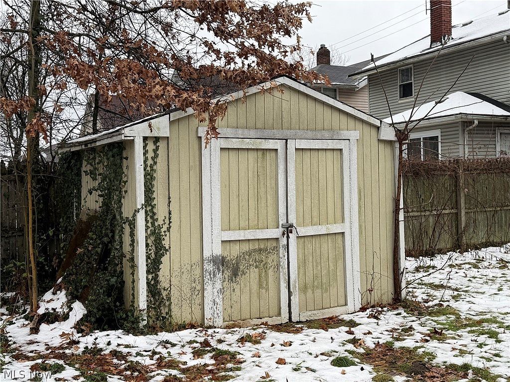 379 Noble Ave Akron, OH 44320 - Thumbnail 5