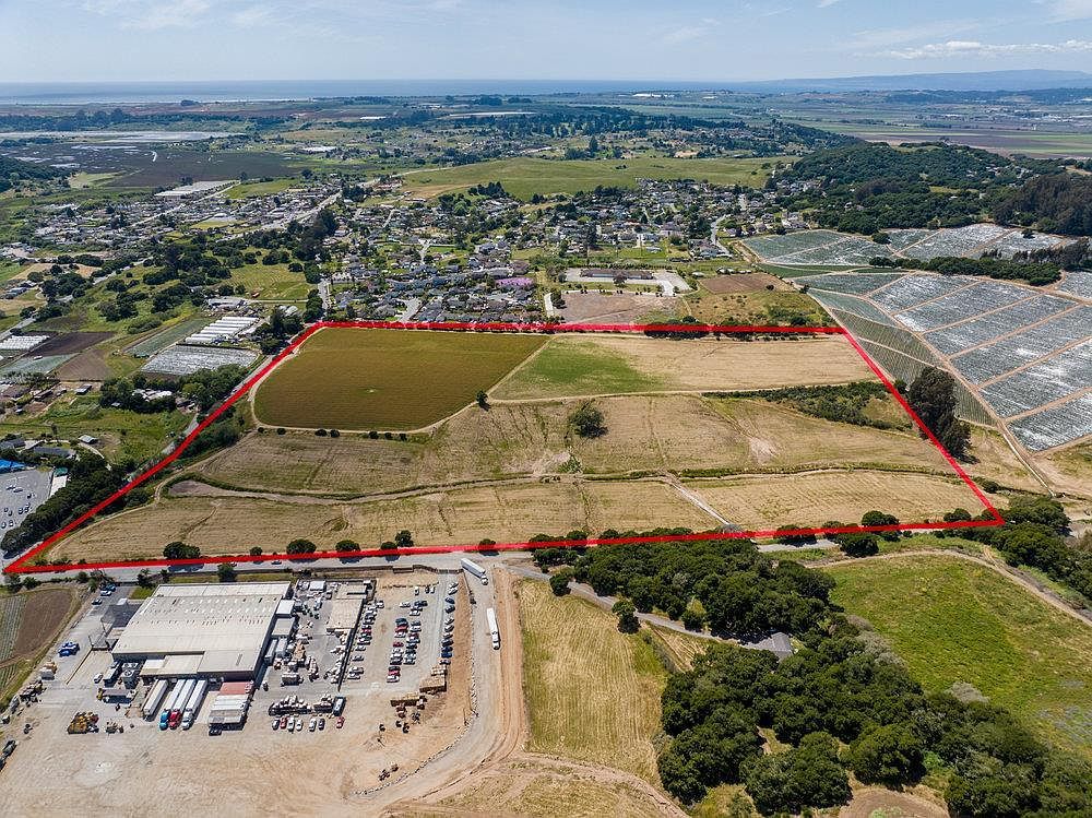 Sill Rd Watsonville, CA 95076 - Thumbnail 5