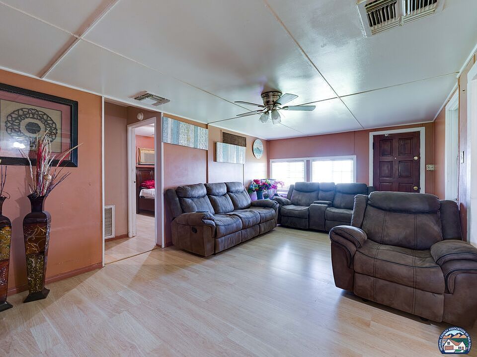 326 E 7th St Westmorland, CA 92281 - Thumbnail 5