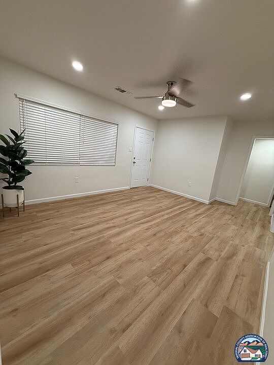 1047 Rose Ave El Centro, CA 92243 - Thumbnail 5