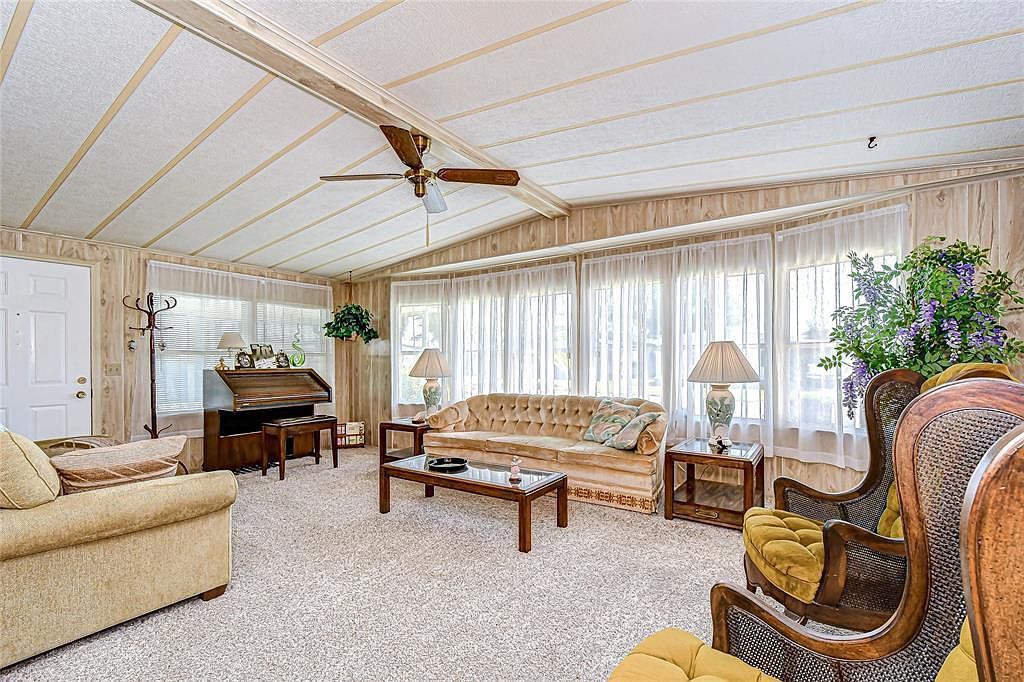 35811 Pradera Dr Zephyrhills, FL 33541 - Thumbnail 5