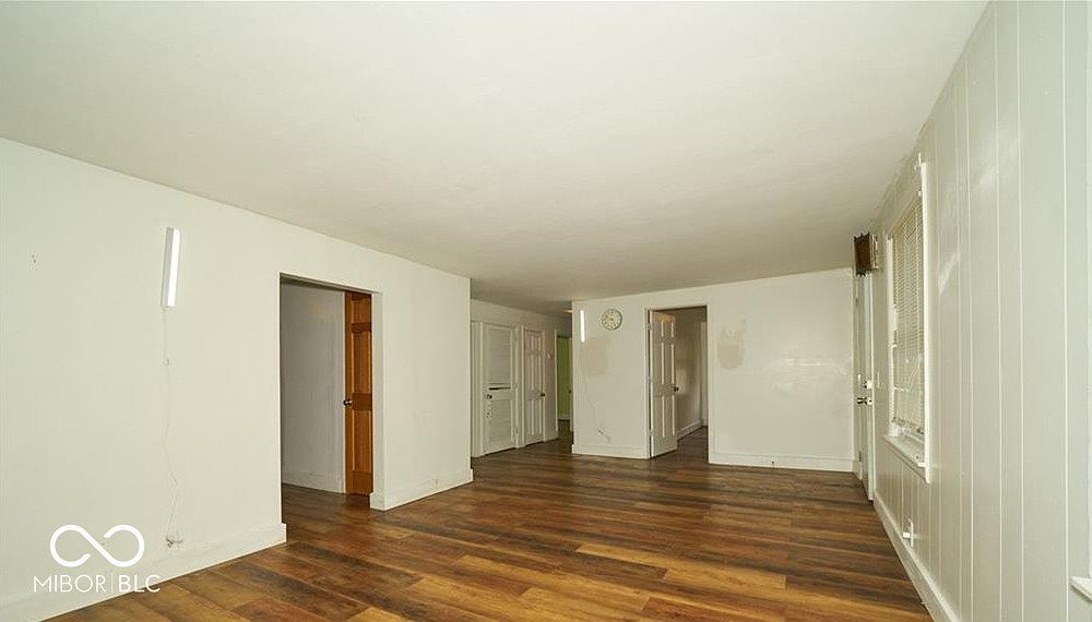 2413 S Gharkey St Muncie, IN 47302 - Thumbnail 5