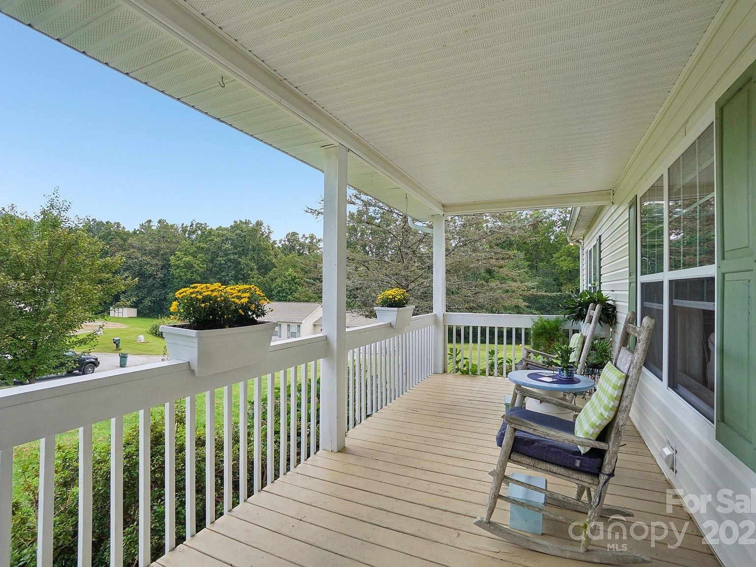 180 Chelsea Nix Ln Hendersonville, NC 28792 - Thumbnail 5