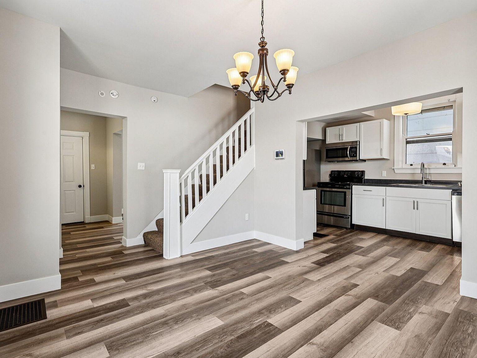 2043 Garrard St Covington, KY 41014 - Thumbnail 5