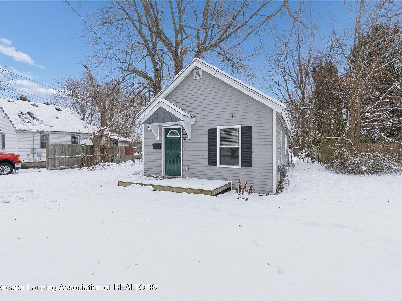 320 E Hodge Ave Lansing, MI 48910 - Thumbnail 5