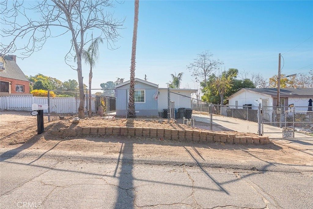 20855 Sylvester Rd Lake Elsinore, CA 92530 - Thumbnail 5