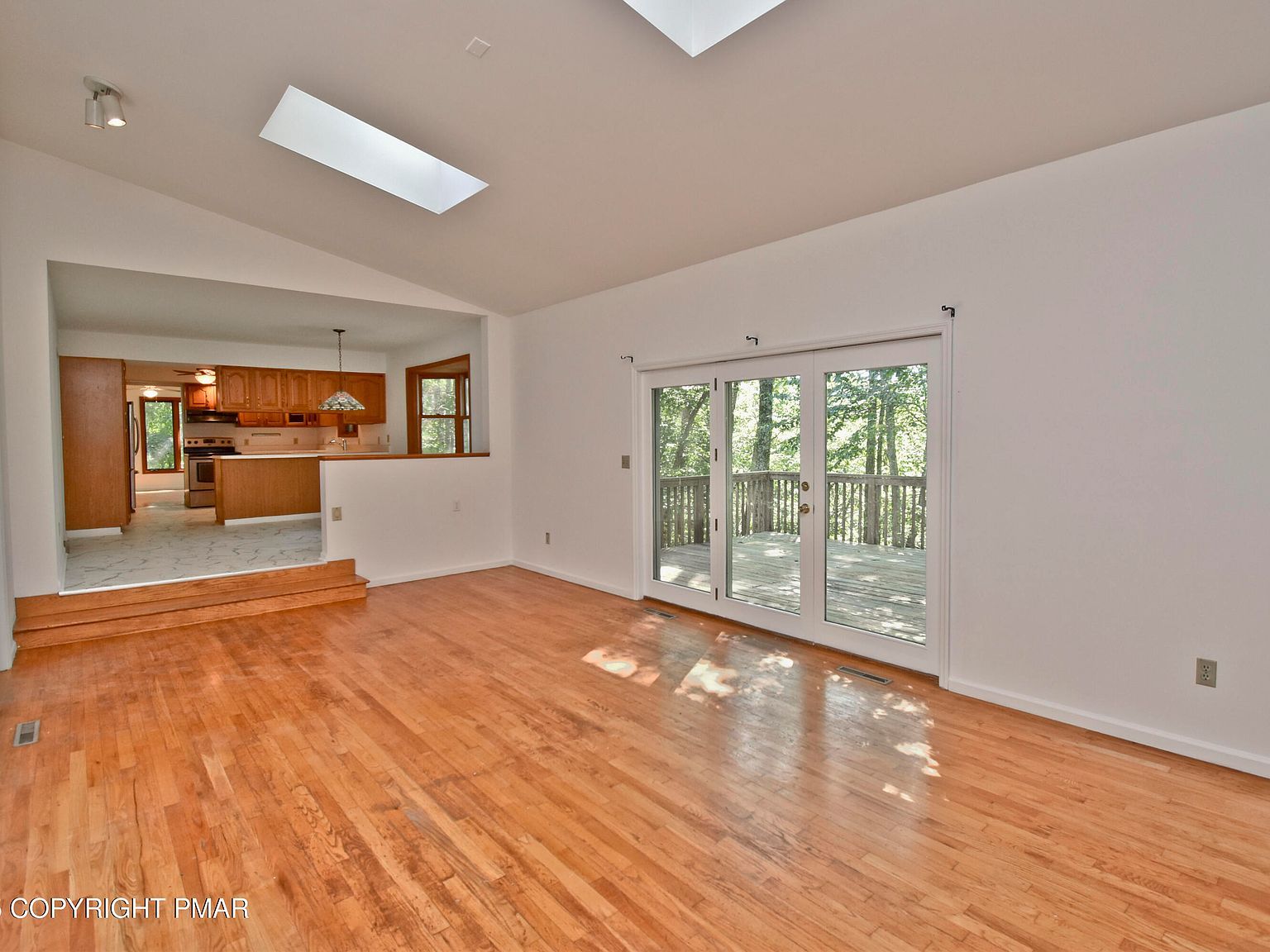 61 Arbutus Ln East Stroudsburg, PA 18302 - Thumbnail 5