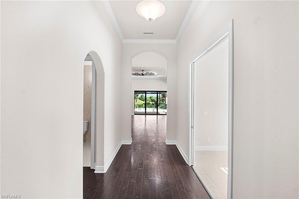 28404 San Amaro Dr Bonita Springs, FL 34135 - Thumbnail 5