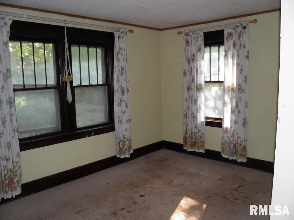 808 E 3rd Ave Coal Valley, IL 61240 - Thumbnail 5