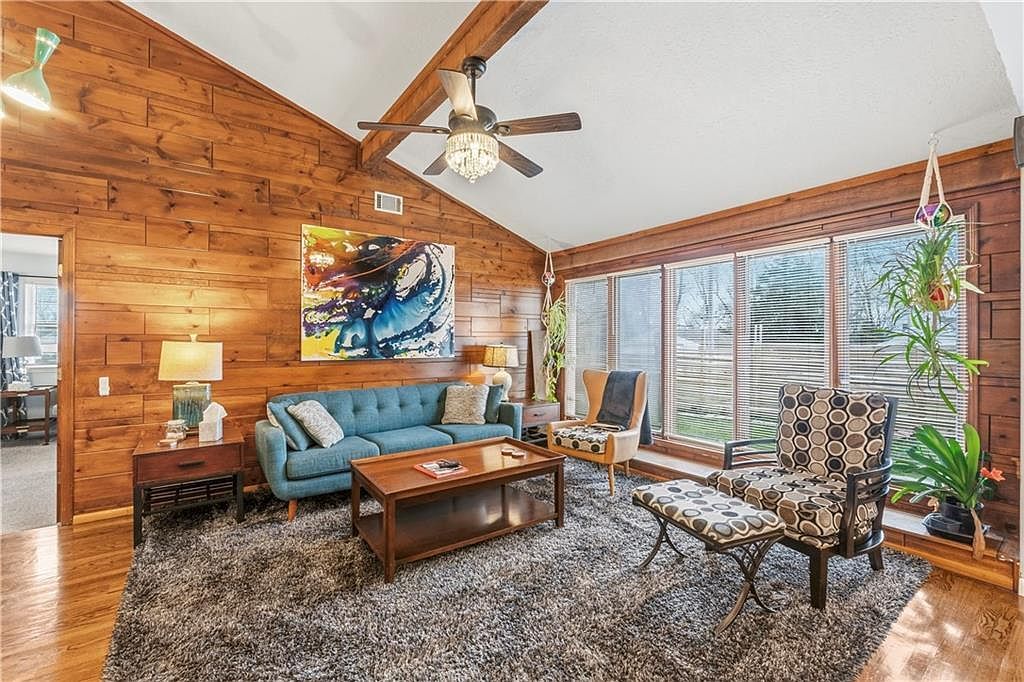 121 Highland Park Ave Excelsior Springs, MO 64024 - Thumbnail 5