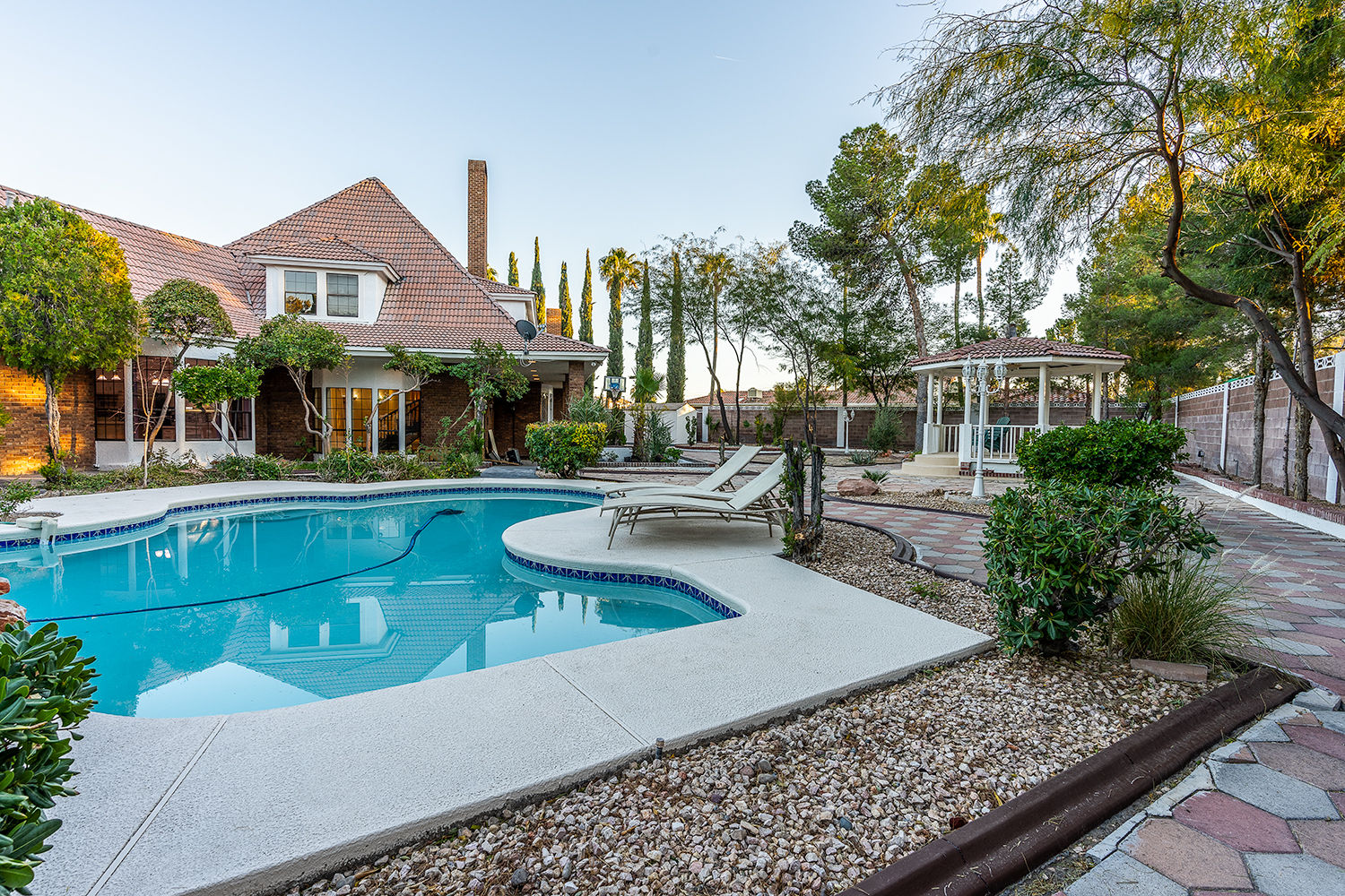 2827 South Monte Cristo Way, Las Vegas, NV, USA, 89117 - Thumbnail 5