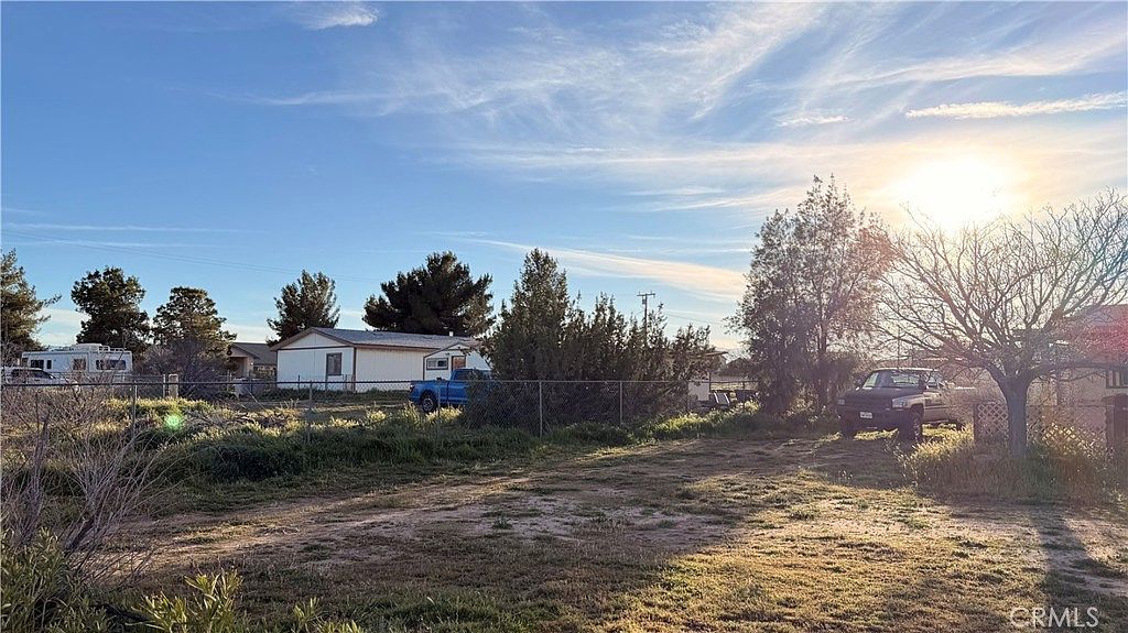 13958 Sage St Oak Hills, CA 92344 - Thumbnail 5