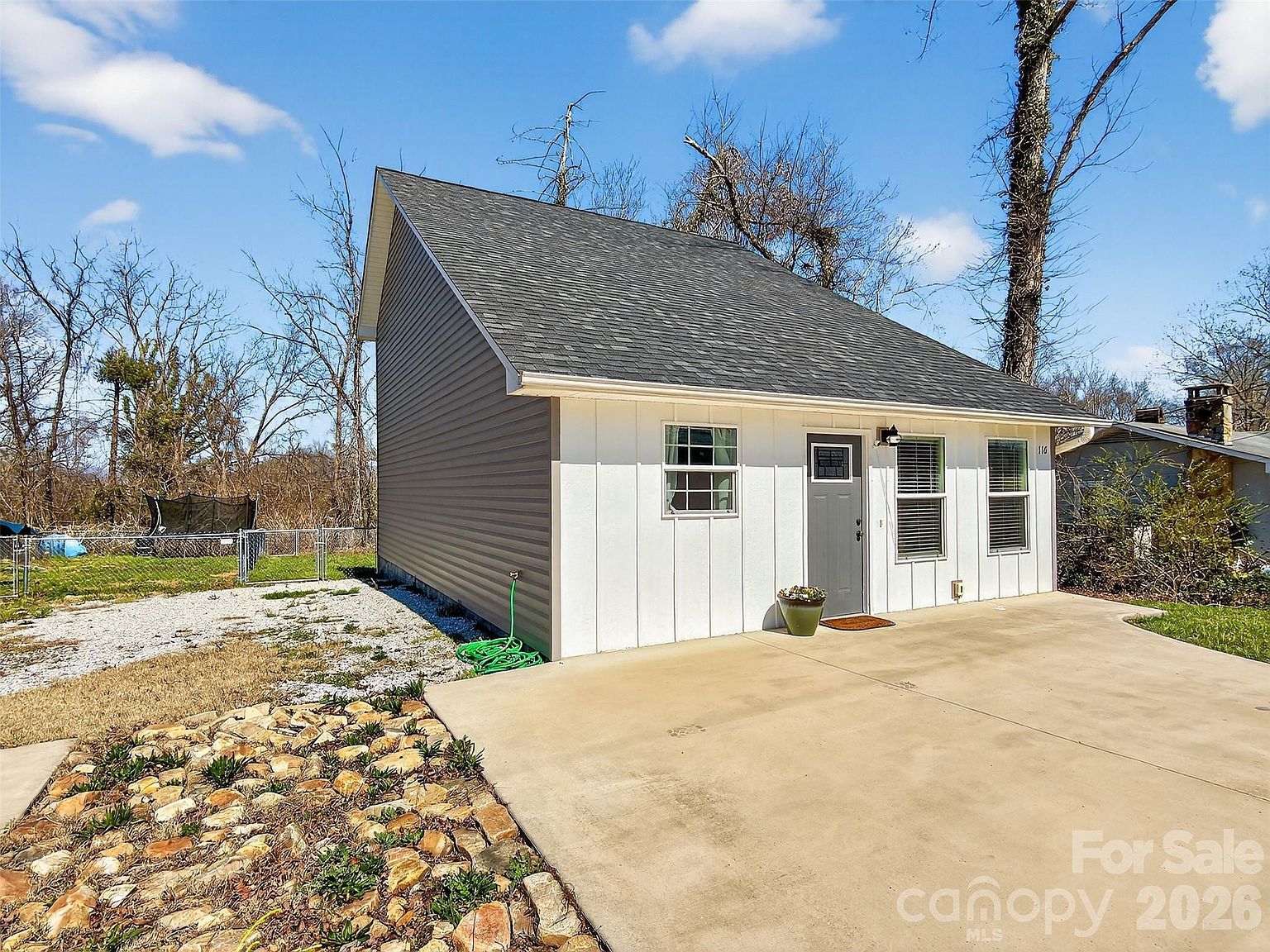 116 Bostic St Marion, NC 28752 - Thumbnail 5