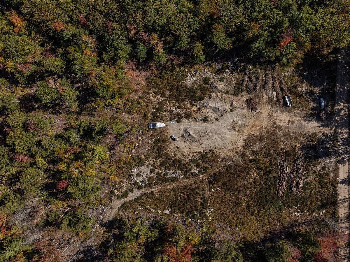 193 Moody Rd Standish, ME 04084 - Thumbnail 5