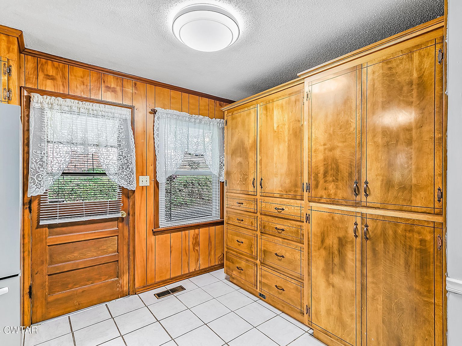 242 Westwood Dr Lexington, TN 38351 - Thumbnail 5