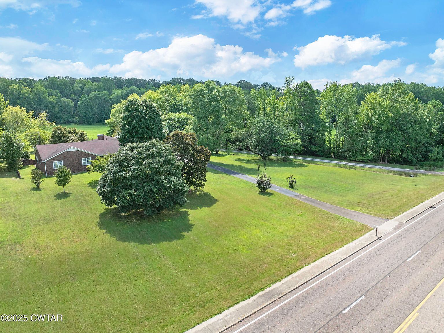 738 N Broad St Lexington, TN 38351 - Thumbnail 5