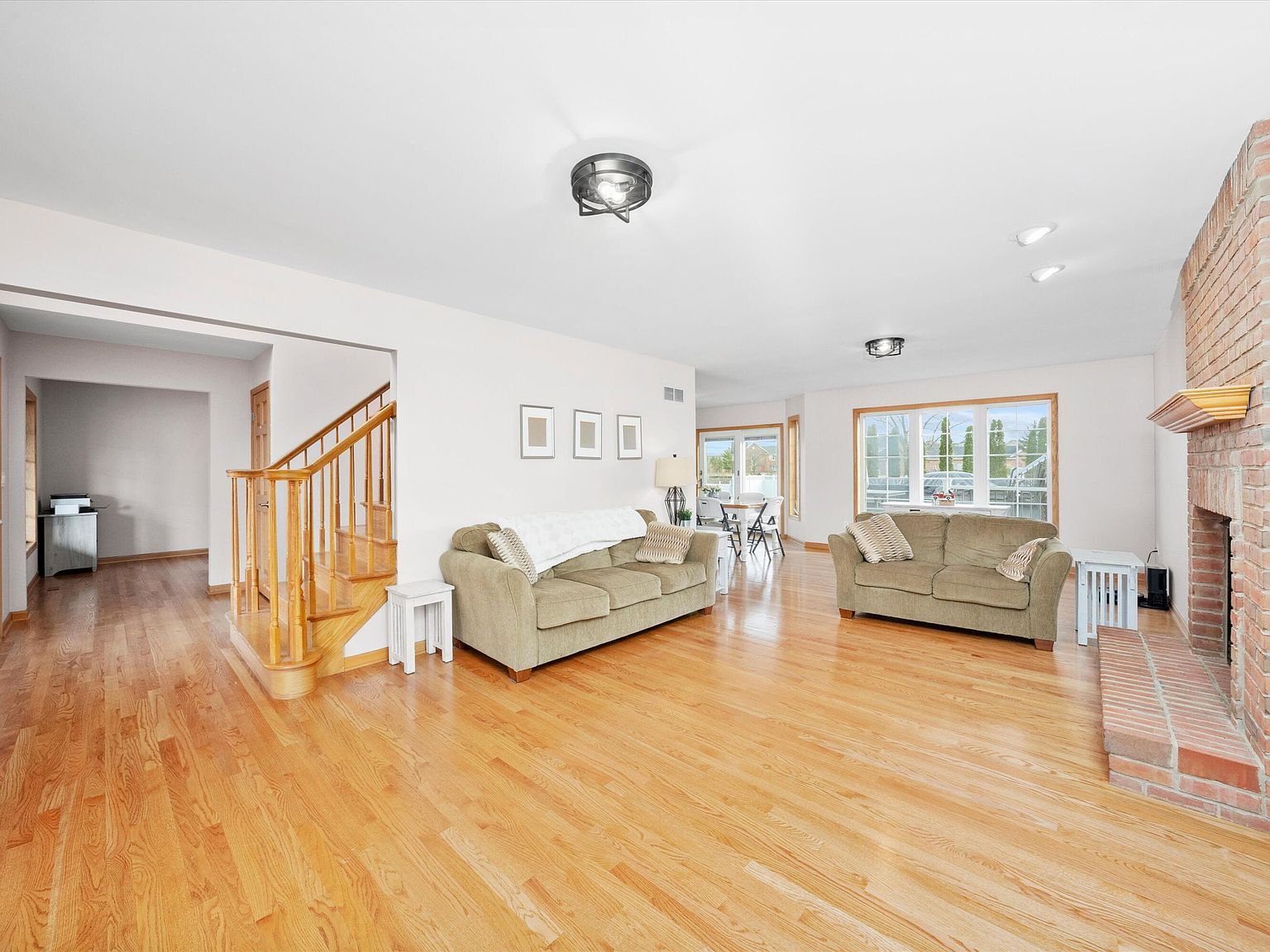 9925 Whitehall Gdn Munster, IN 46321 - Thumbnail 5