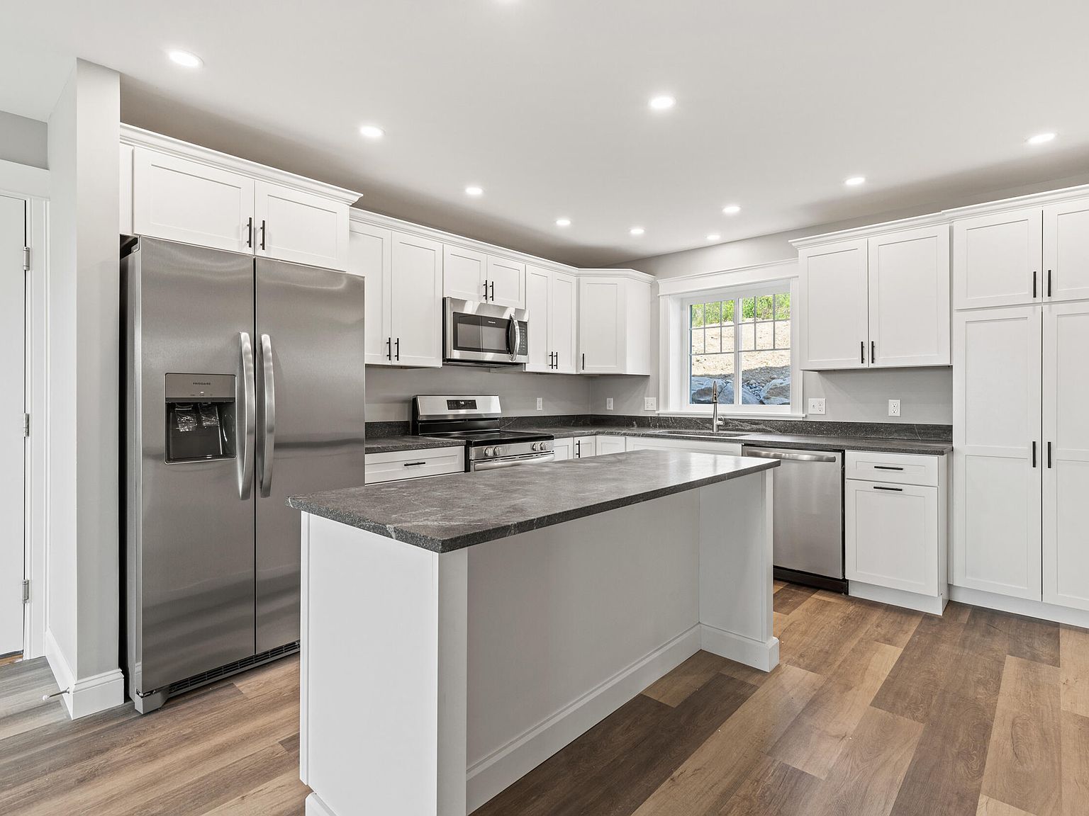 27A Callaway Dr #27A Gray, ME 04039 - Thumbnail 5