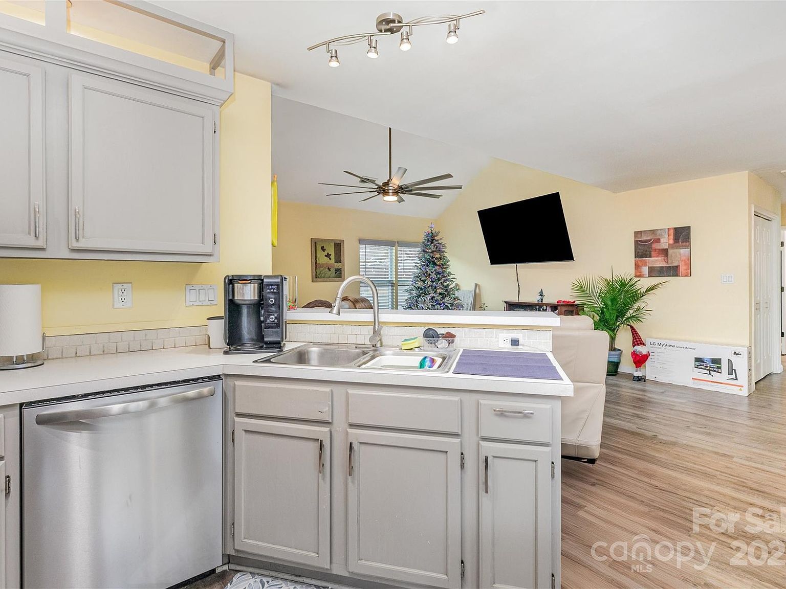 2241 Indian Cross Trl Matthews, NC 28104 - Thumbnail 5