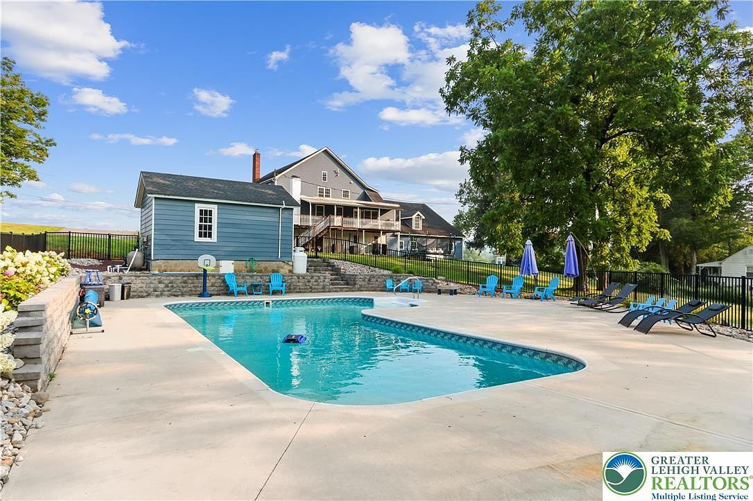 521 Greenview Dr Saylorsburg, PA 18353 - Thumbnail 5