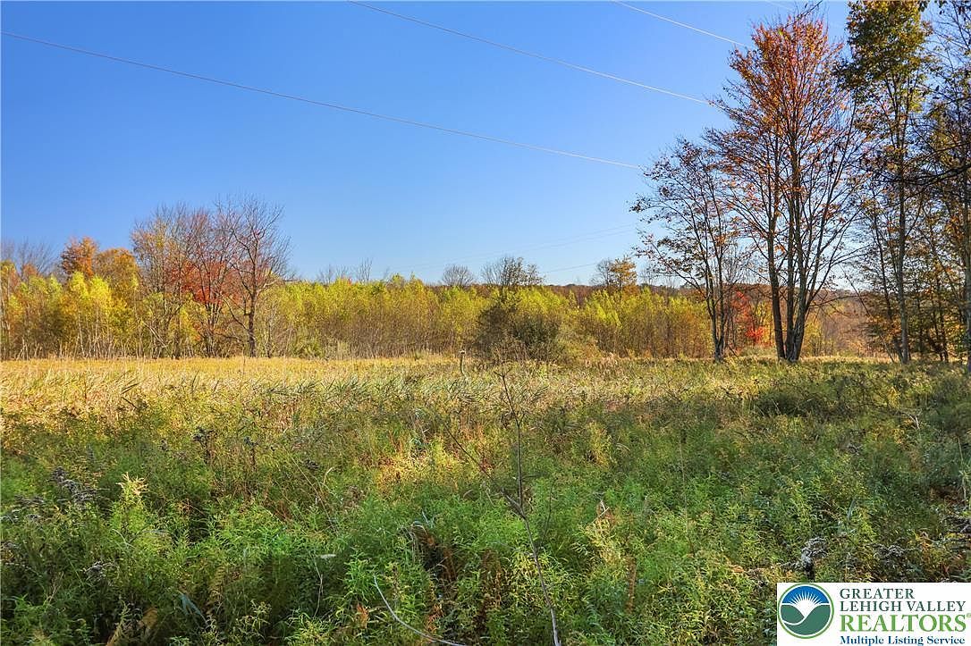 Cygnus Rd Lake Ariel, PA 18436 - Thumbnail 5