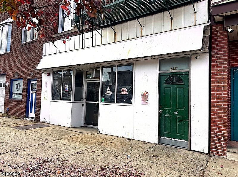 383 Avenue C #0 Bayonne, NJ 07002 - Thumbnail 5